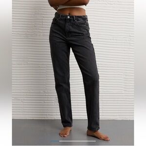 AE strigid mom jean